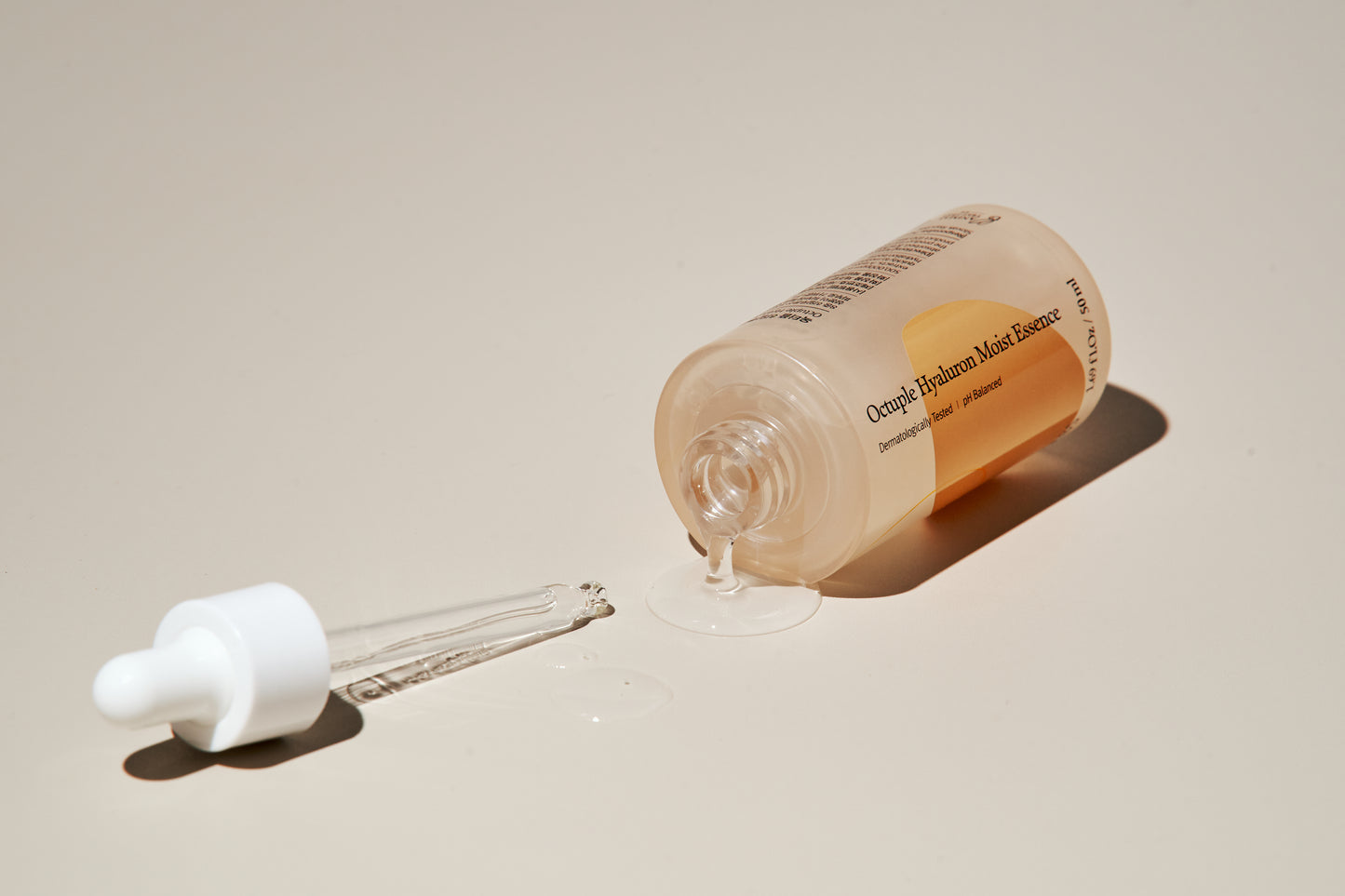 12GRABS 8-Layer Octuple Hyaluronic Acid Essence with 5,000Da Ultra-Low Molecule HA & Bamboo Water – Intense Deep Hydration & Elasticity Booster