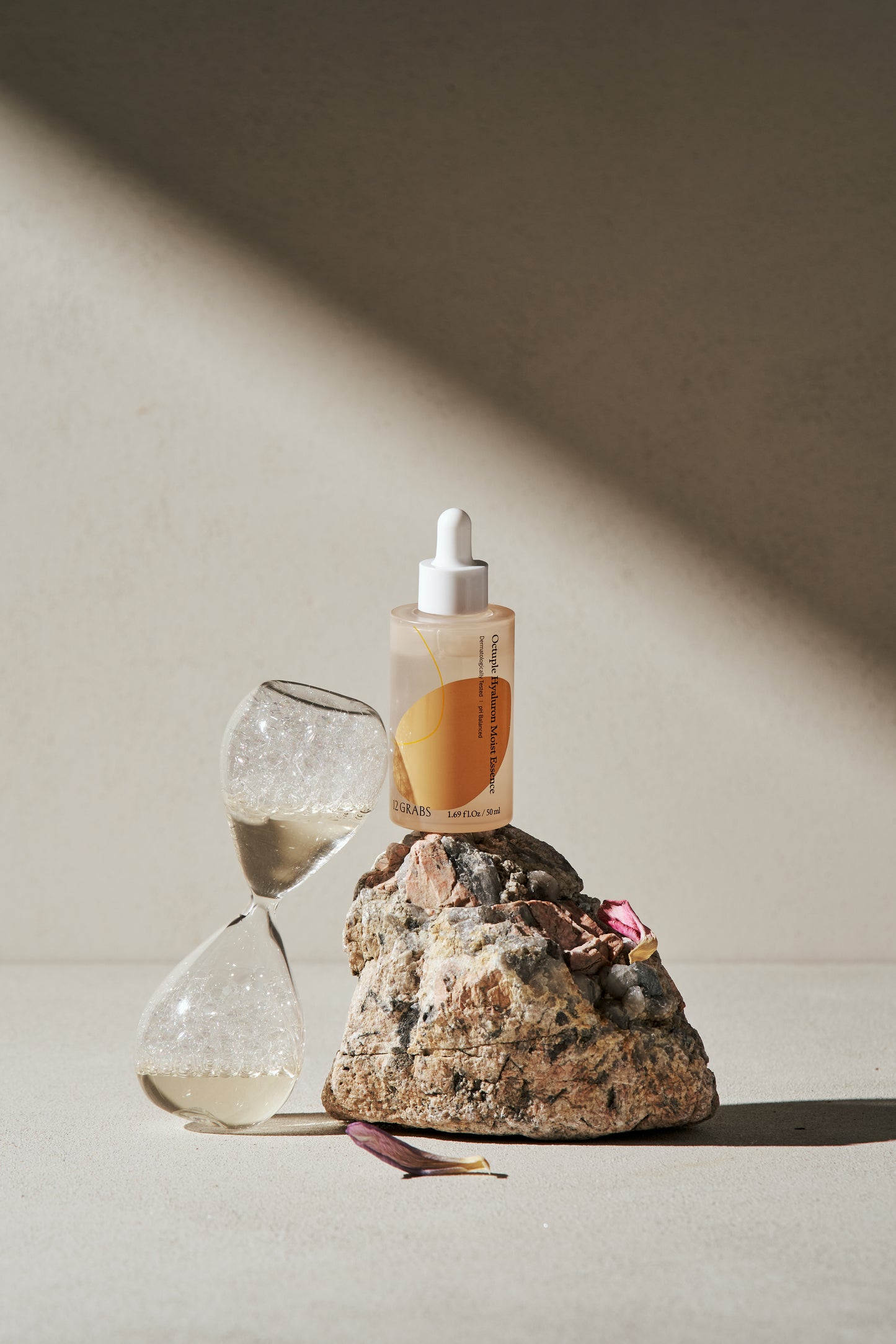 12GRABS 8-Layer Octuple Hyaluronic Acid Essence with 5,000Da Ultra-Low Molecule HA & Bamboo Water – Intense Deep Hydration & Elasticity Booster